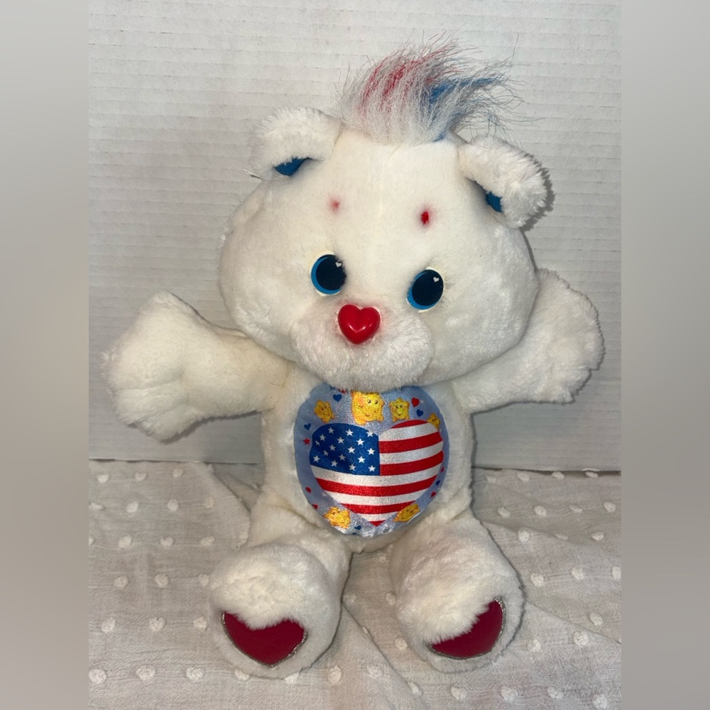 Vintage 1991 Care Bears - Proud Heart Bear